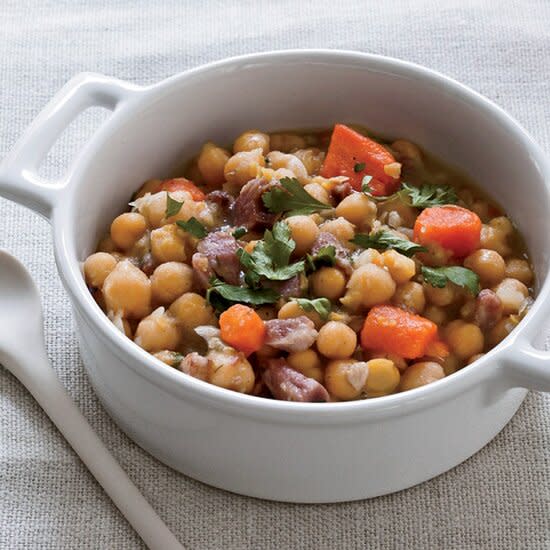 Slow Cooker Chickpea and Ham Hock Stew