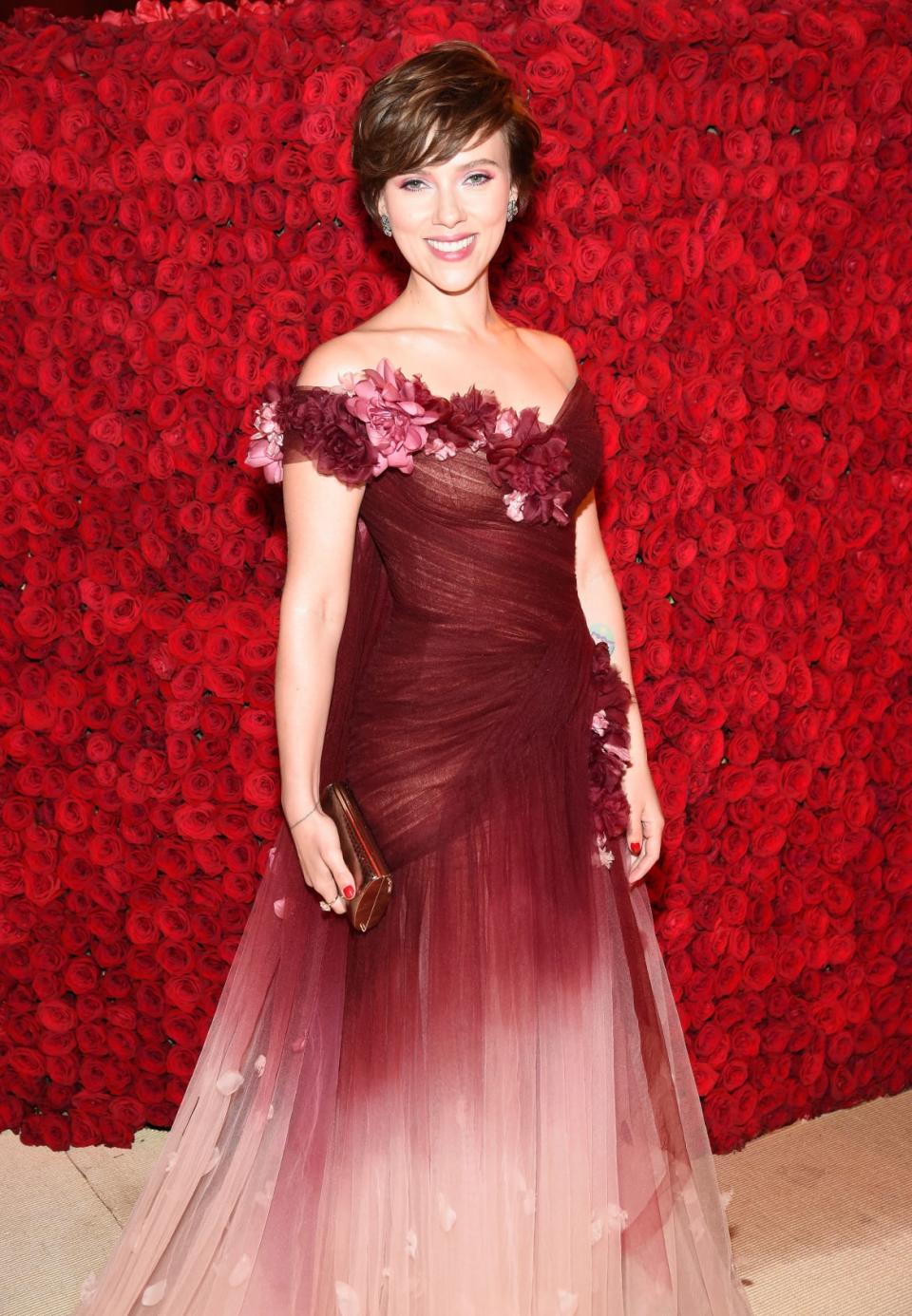 Scarlett Johansson poses at the 2018 Met Gala
