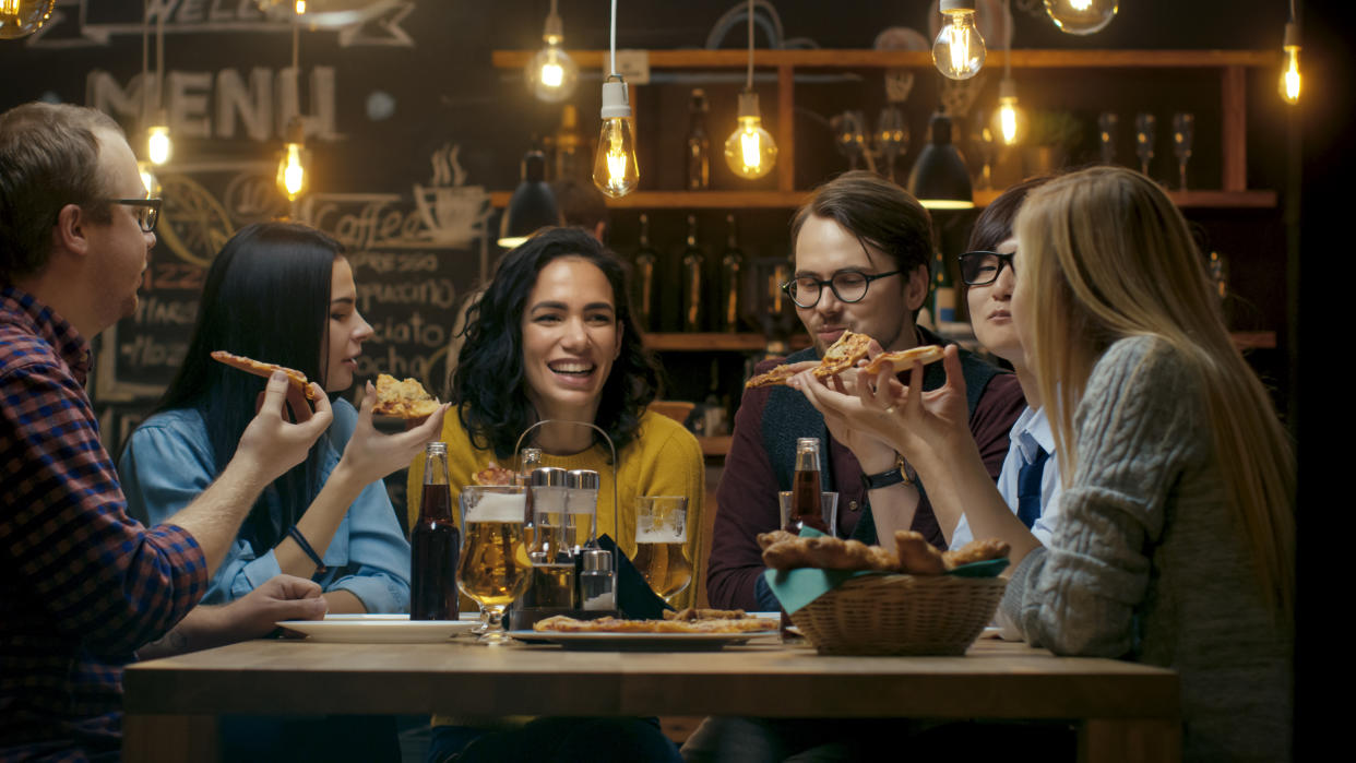 Cutting down on alcohol doesn't have to mean cutting down on socialising (posed by models, Getty)