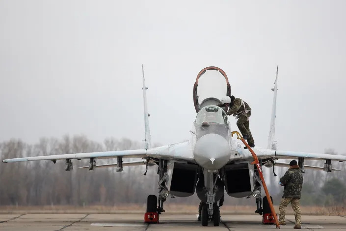 Ukraine pilot MiG-29 fighter jet