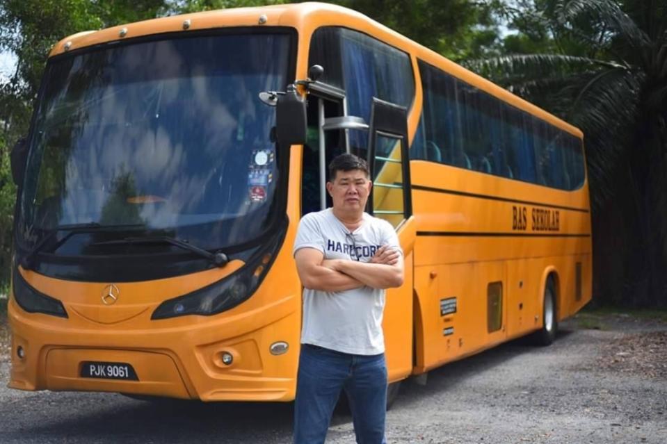 The philanthropist, whose real name is Kuan Chee Heng, has also established himself as a social media personality and posts of his various social aid efforts during the Covid-19 pandemic garnered thousands of views. — Picture from Facebook/Uncle Kentang