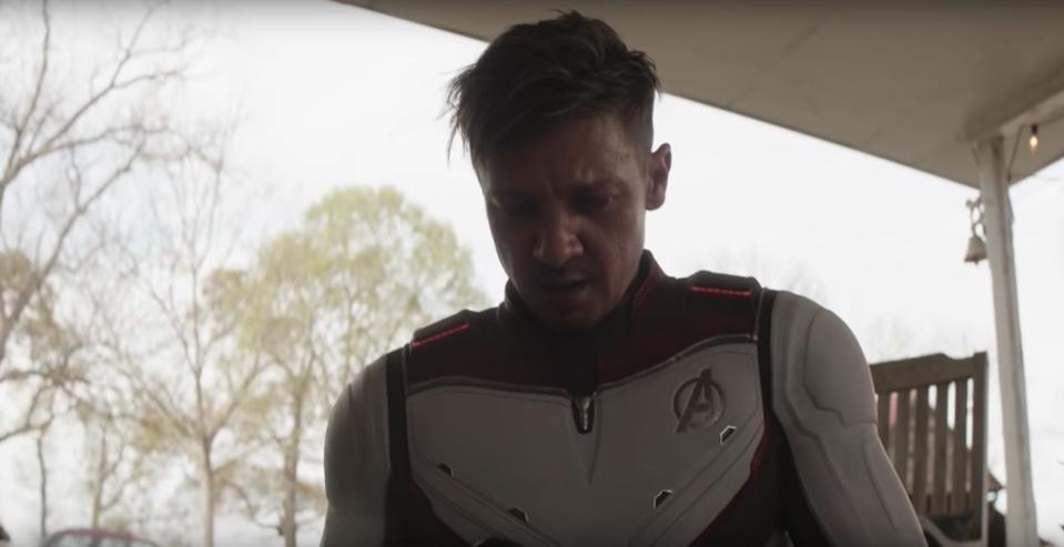 avengers endgame hawkeye white time travel suit