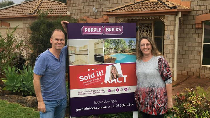 Purplebricks vendors from Redland Bay, Queensland saved more than $9,800 saved in agent fees. (Image: Facebook/Purplebricks Australia)