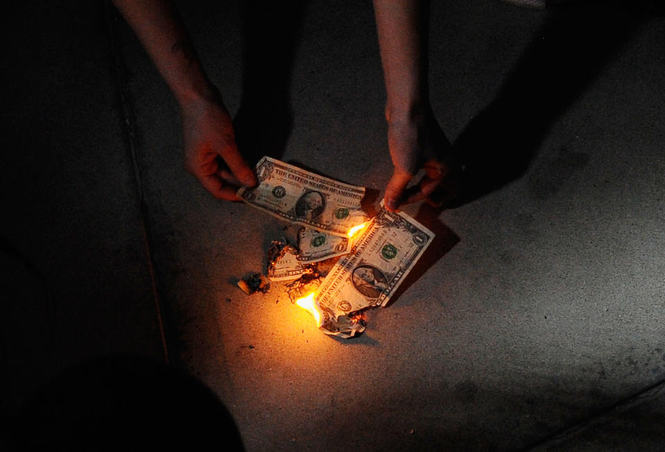 Occupy LA Marches To Federal Reserve Bank