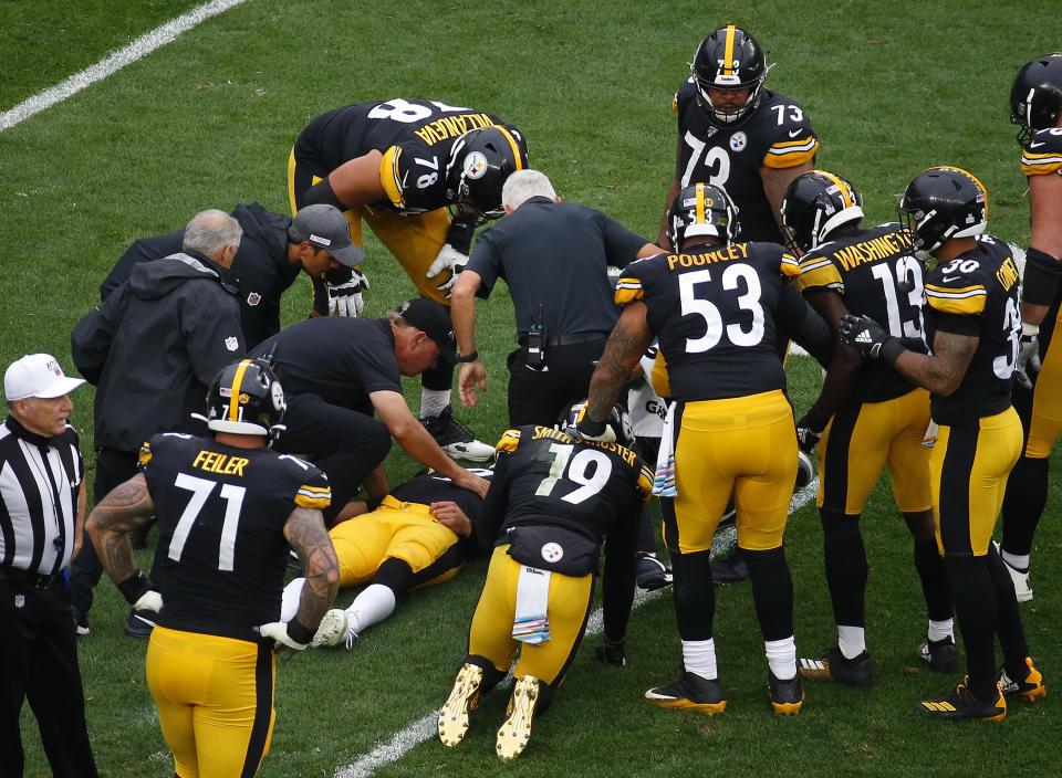 PITTSBURGH, PA - OCTOBER 06:  Mason Rudolph #2 of the Pittsburgh Steelers lays injured on the field against the Baltimore Ravens on October 6, 2019 at Heinz Field in Pittsburgh, Pennsylvania.  (Photo by Justin K. Aller/Getty Images)