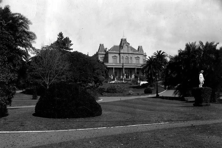 La quinta Unzué, en 1930. Fue, desde 1937, el hogar presidencial y allí falleció Eva Perón en 1952