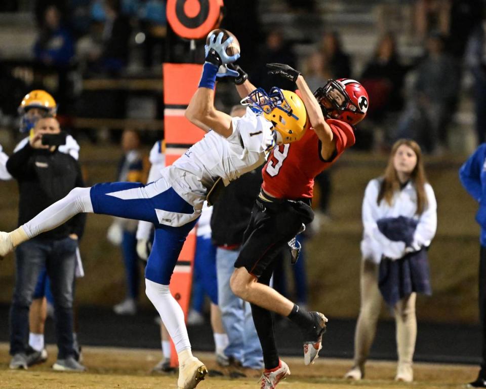Tattnall wide receiver Ty Hunnicutt (1) hauls in a pass for a big first down during their playoff match-up with FPD Friday night.