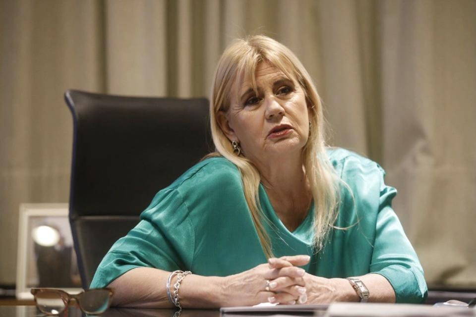 La ministra Marcela Losardo