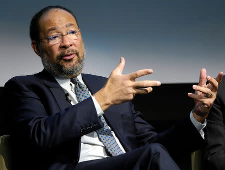 FILE PHOTO: Richard Parsons speaks at a forum titled "Beyond Primetime, will media help grow healthier kids" in New York February 6, 2007. Parsons led Time Warner as chief executive officer from 2002 to 2007 and as chairman from 2003 to 2009. REUTERS/Chip East/File Photo