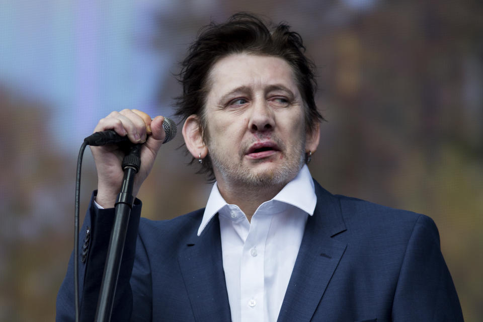 LONDON, ENGLAND - JULY 05:  Shane MacGowan of The Pogues performs on stage at British Summer Time Festival>> at Hyde Park on July 5, 2014 in London, United Kingdom.  (Photo by Tristan Fewings/Getty Images)