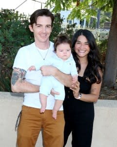 Drake Bell, Son, Janet Bell