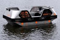 Researchers trial autonomous boats on Amsterdam's waterways