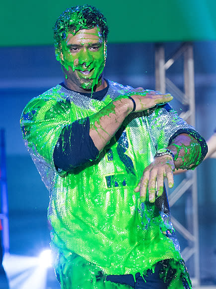 NFL Quarterback Russell Wilson Returns to Host Kids' Choice Sports