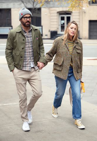 <p>Elder Ordonez / SplashNews</p> Ryan Reynolds and Blake Lively go for a morning stroll in New York City