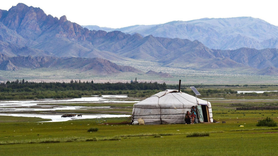 Individuell: Übernachten im Jurten-Lager in der Mongolei