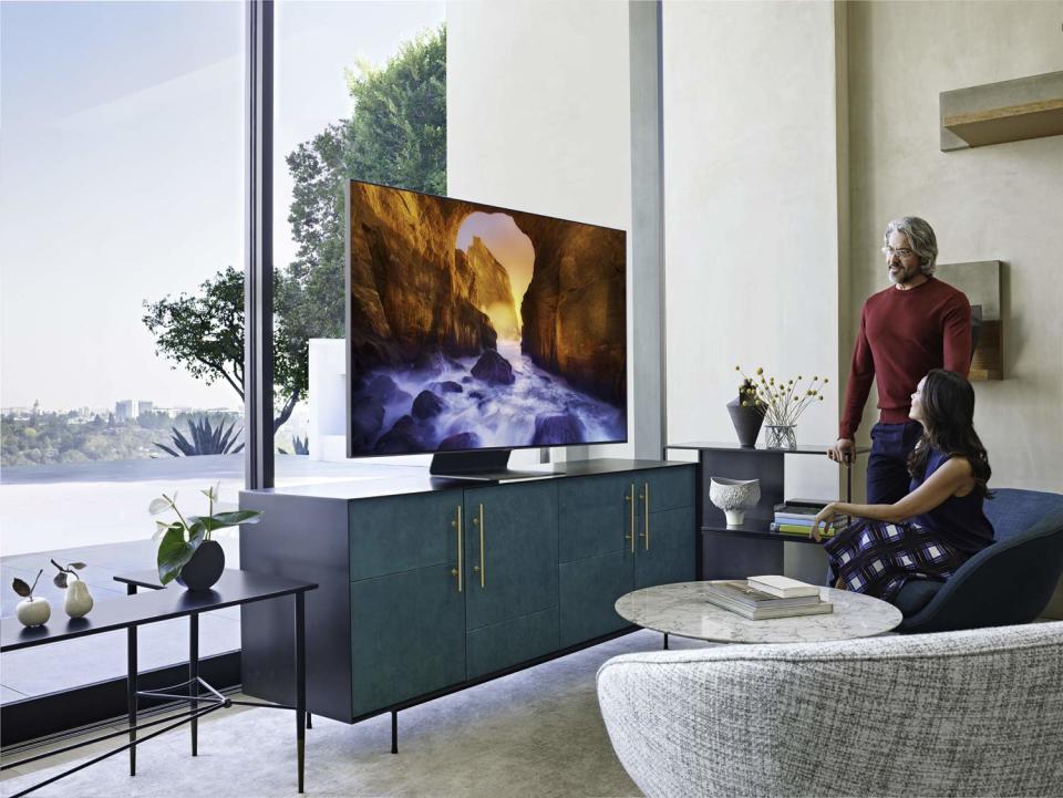 Ditch OLED for Samsung's QLED. (Photo: Amazon)