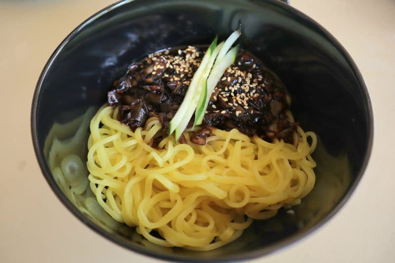 jeong's jjajang - jjajangmyeon