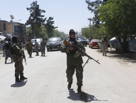 Afghan security forces patrol at the Kunduz, Afghanistan April 30, 2015. REUTERS/Omar Sobhani/Files