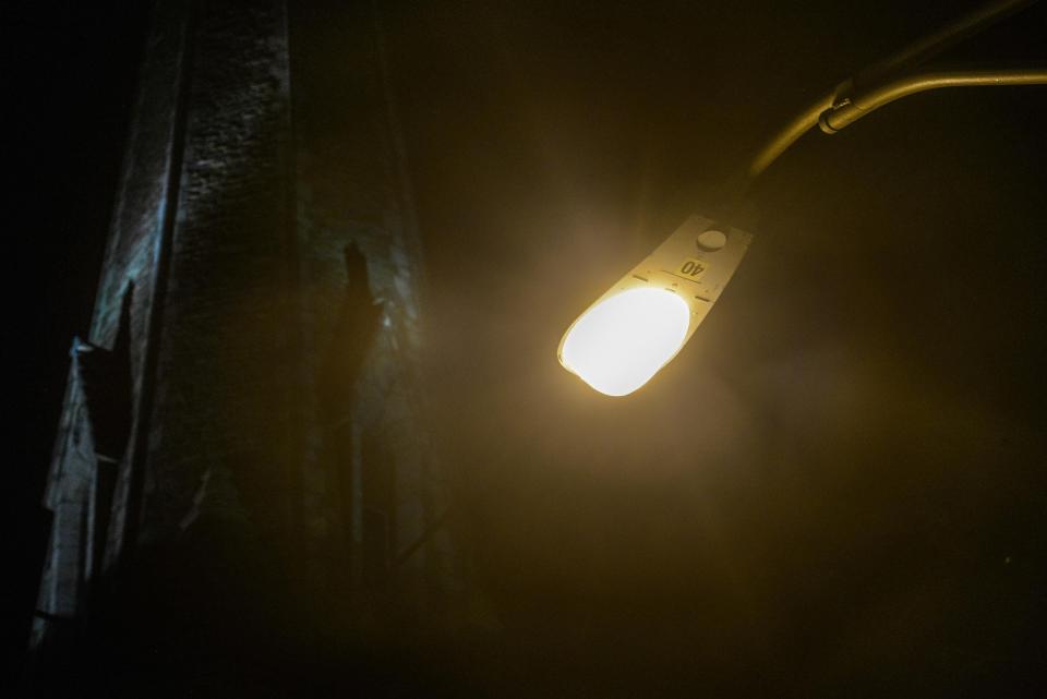 The City of Utica and New York Power Authority is replacing more than 7,500 streetlights with more energy-efficient LEDs.