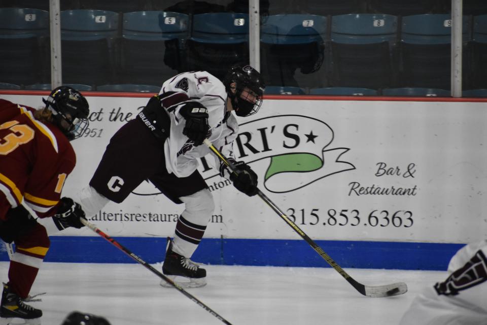 Girls hockey