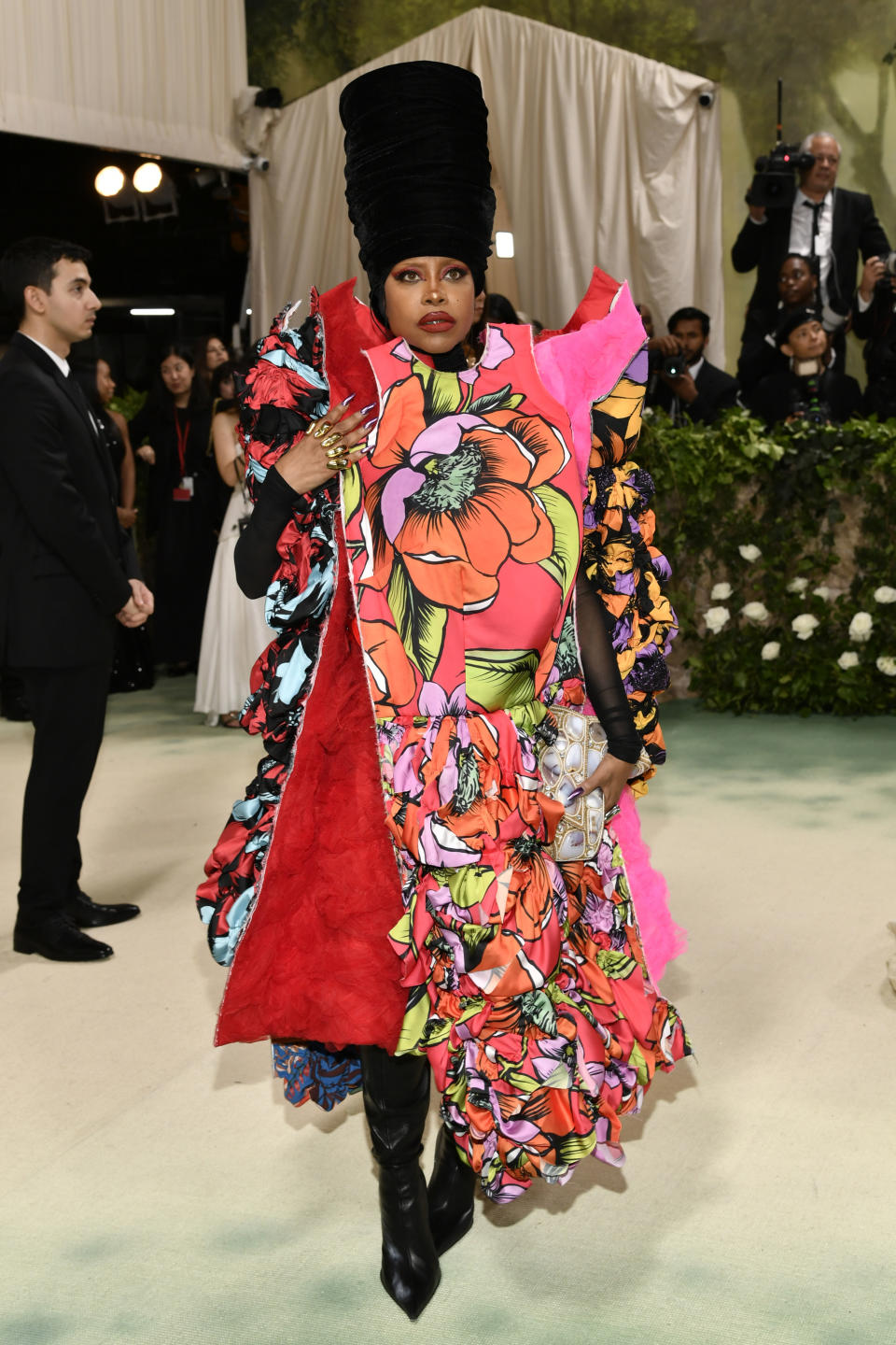 Erykah Badu attends The Metropolitan Museum of Art's Costume Institute benefit gala celebrating the opening of the "Sleeping Beauties: Reawakening Fashion" exhibition on Monday, May 6, 2024, in New York. (Photo by Evan Agostini/Invision/AP)
