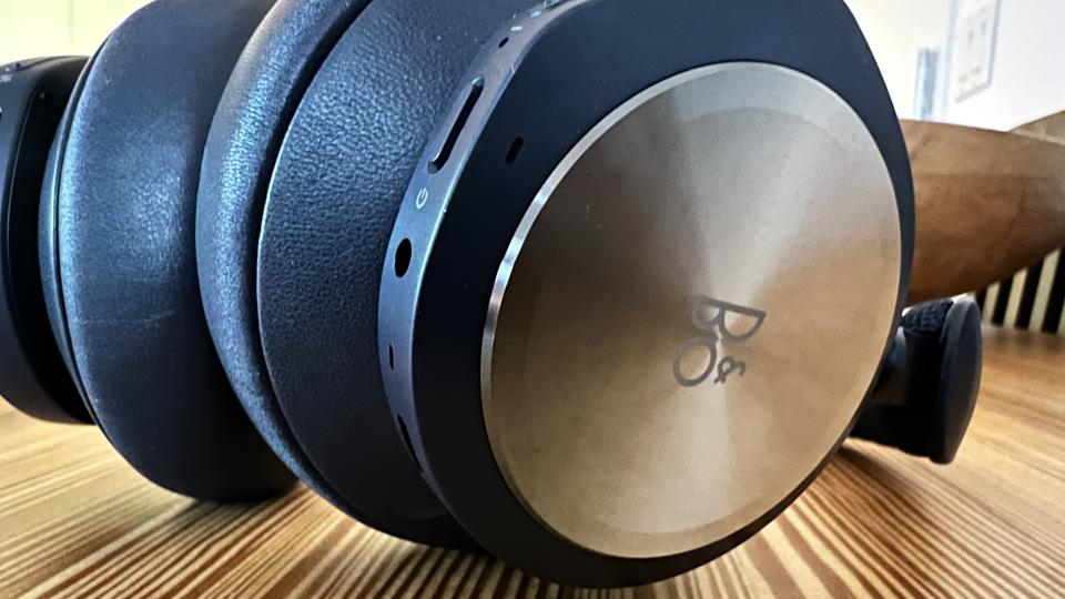 Bang & Olufsen Beoplay Portal