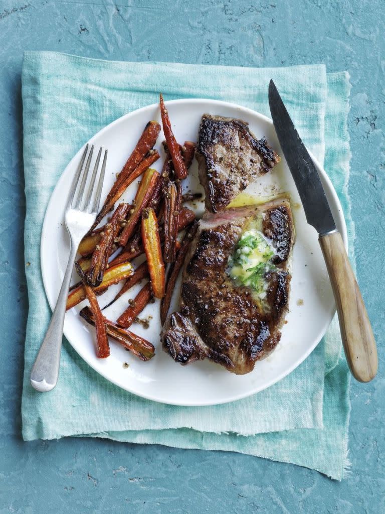 Seared Steak With Honey-Roasted Carrots