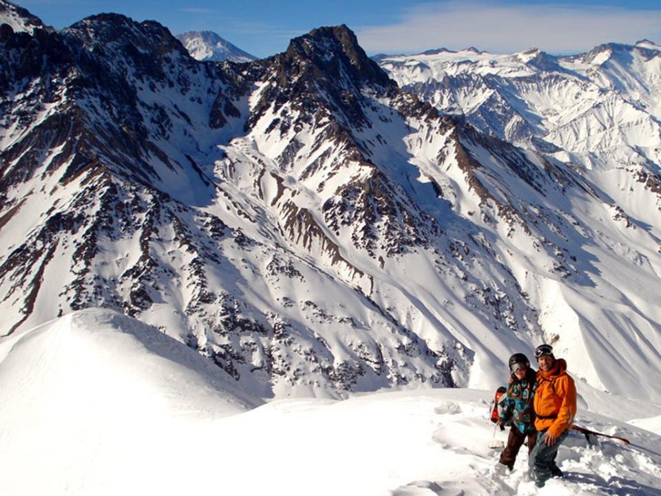 Valle Nevado shares a ridgeline with El Colorado and La Parva