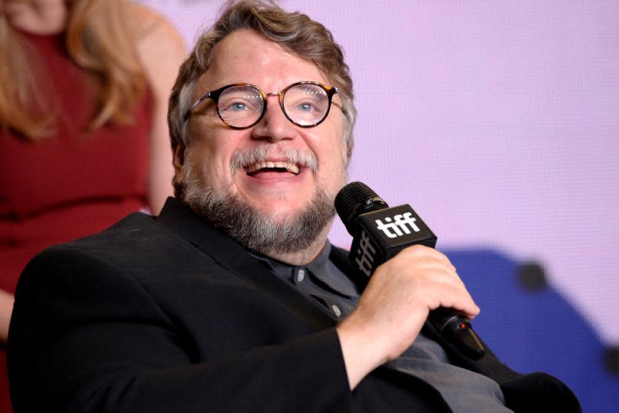 A Guillermo del Toro le preocupa la “estupidez natural” más que la inteligencia artificial