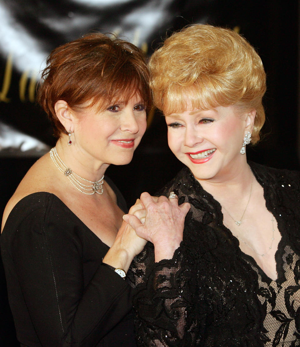 Carrie Fisher and&nbsp;Debbie Reynolds arrive for Elizabeth Taylor's 75th birthday at the Ritz-Carlton, Lake Las Vegas on Feb. 27, 2007.