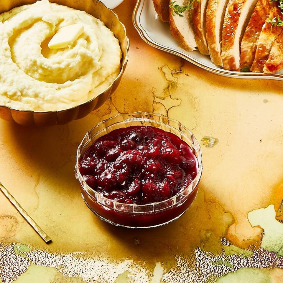 Apple-Orange Cranberry Sauce