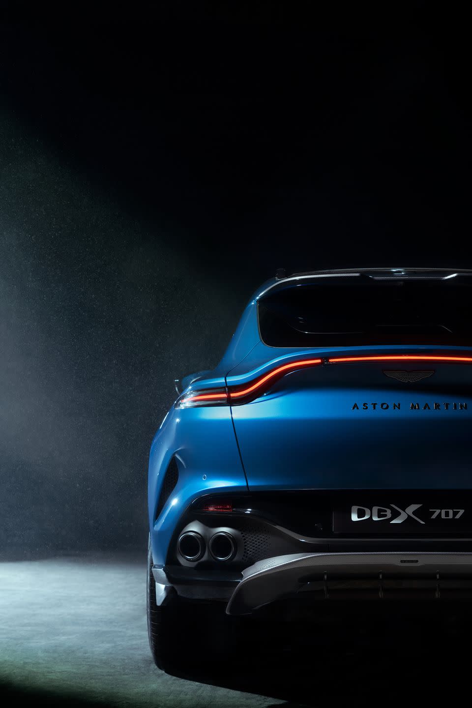 2022 Aston Martin DBX707 - Photos From Every Angle