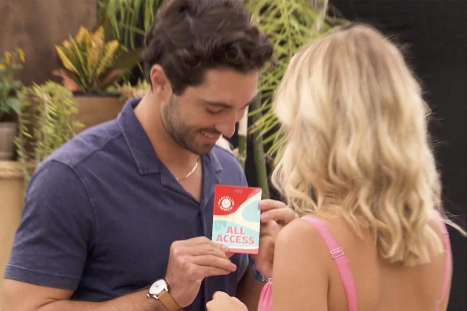 Joey and Daisy on 'The Bachelor'. ABC (ABC)