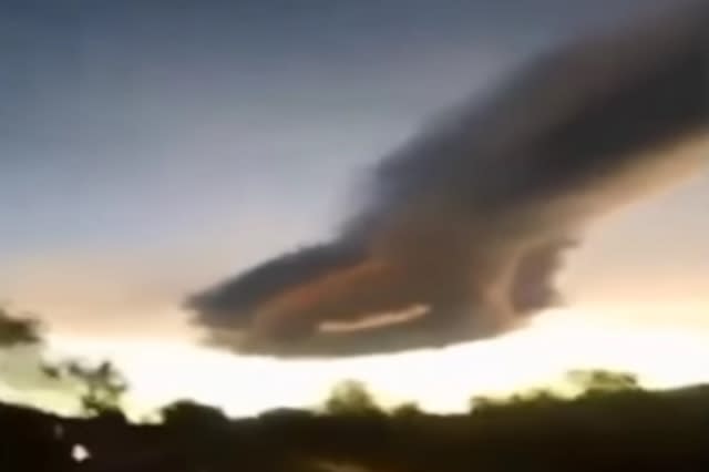 Hand cloud in Mexico