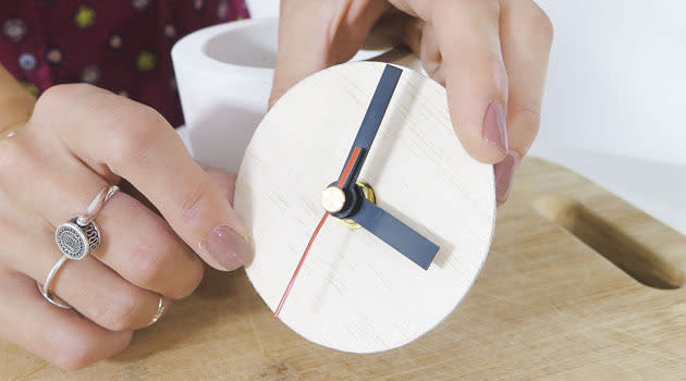 Make your own cement cast clock