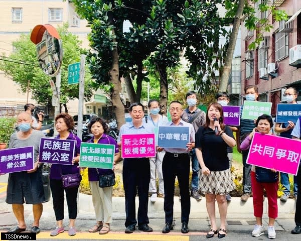 新北市議員劉美芳邀集相關單位多次會勘，終於本月初完成，讓市民朋友多一個休憩的好場所。(記者王志誠攝)