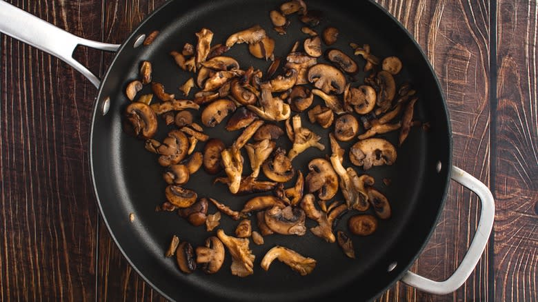 A pan of sauteed mushrooms