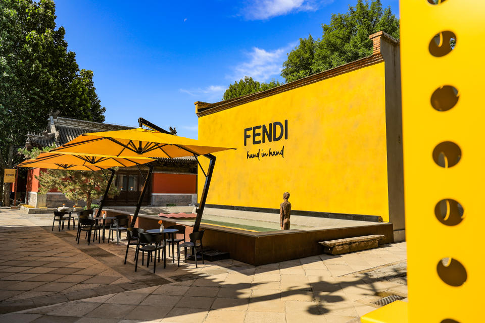 The Fendi “Hand in Hand” exhibition is located at Temple Beijing, which opened on Tuesday.