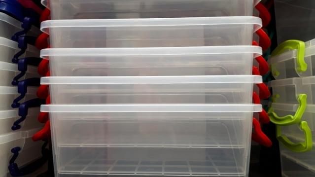 Utilize Plastic Bins To Effortlessly Store Frozen Foods