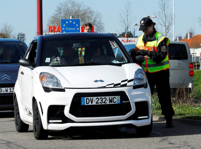 FILE PHOTO: Germany closes borders to foreigners in Saarbruecken