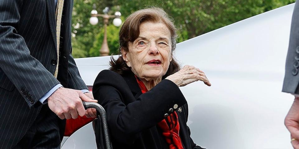 Dianne Feinstein didn't reveal she had complications from shingles like