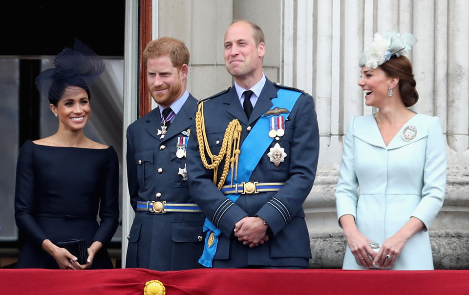 LONDON, ENGLAND - JULY 10:  (L-R) Meghan, Duchess of Sussex, Prince Harry, Duke of Sussex, Prince William, Duke of Cambridge and Catherine, Duchess of Cambridge watch the RAF flypast on the balcony of Buckingham Palace, as members of the Royal Family attend events to mark the centenary of the RAF on July 10, 2018 in London, England. (Photo by Chris Jackson/Chris Jackson/Getty Images) (Photo by Chris Jackson/Getty Images)