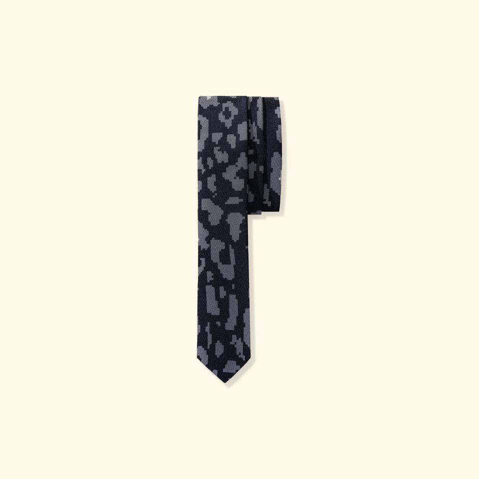 <p><a href="https://go.redirectingat.com?id=74968X1596630&url=https%3A%2F%2Fgolflefleur.com%2Fcollections%2Faccessories%2Fproducts%2Fdigi-leopard-tie-black&sref=https%3A%2F%2Fwww.esquire.com%2Flifestyle%2Fg37244474%2Fgifts-for-teen-boys%2F" rel="nofollow noopener" target="_blank" data-ylk="slk:Shop Now;elm:context_link;itc:0;sec:content-canvas" class="link ">Shop Now</a></p><p>Fleur Camo Tie Black</p><p>golflefleur.com</p><p>$180.00</p>