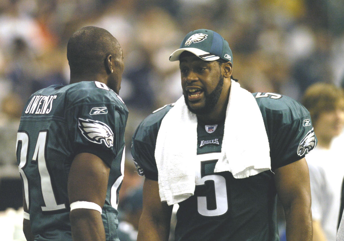 Terrell Owens chirps back after Donovan McNabb says his antics 'broke us up'