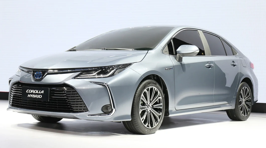 El Toyota Corolla es el sedán líder en ventas con motor híbrido.