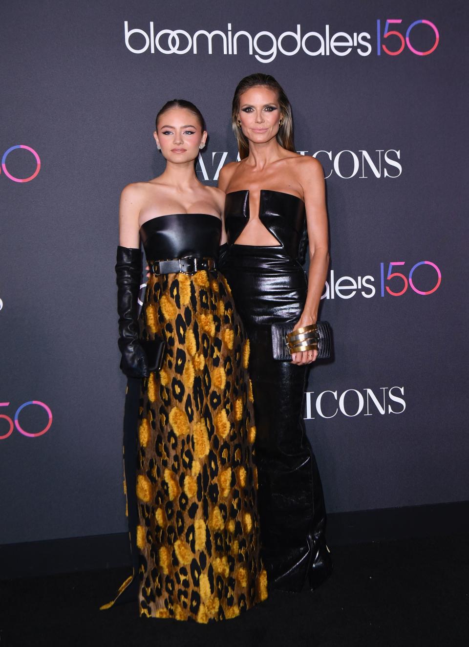 <p>Bei der "Harper's BAZAAR Global ICONS“-Party, die zum Start der New York Fashion Week im Luxuskaufhaus Bloomingdale's stattfand, kam Heidi Klum als doppeltes Leder-Lottchen mit ihrer Tochter Leni Klum. Die Mama im Bustierkleid aus Leder mit Cut-outs von Rick Owens, der Nachwuchs im Lederbustier und Leo-Rock von Roberto Cavalli.</p> 