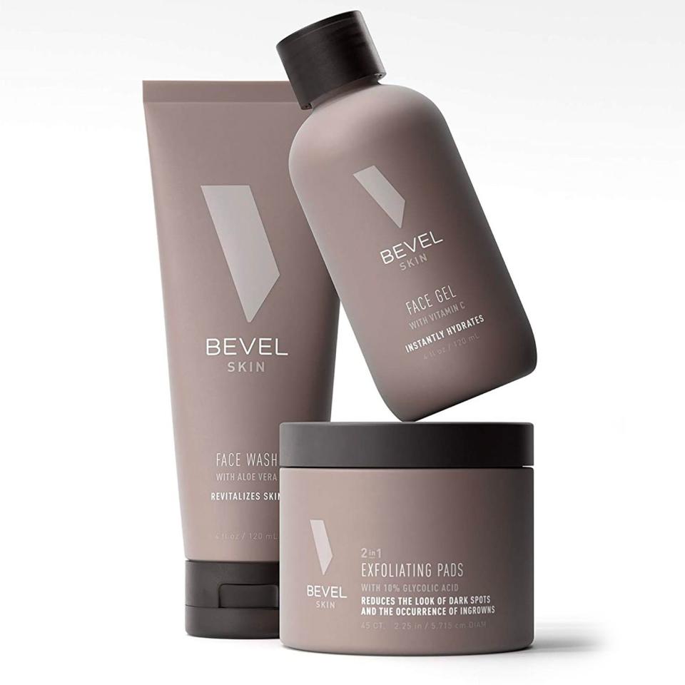 10) Skin Care Set for Men