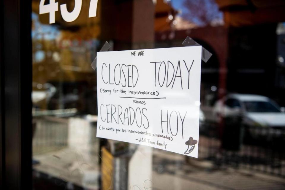 A sign on the door of J&R Tacos, located at 437 W. Main Street in Merced, Calif., on Tuesday, Jan 31, 2023. The restaurant that has offered Mexican cuisine to the Merced community for more than 16 years has closed, according to a social media post on the restaurant’s Instagram account. Andrew Kuhn/akuhn@mercedsun-star.com