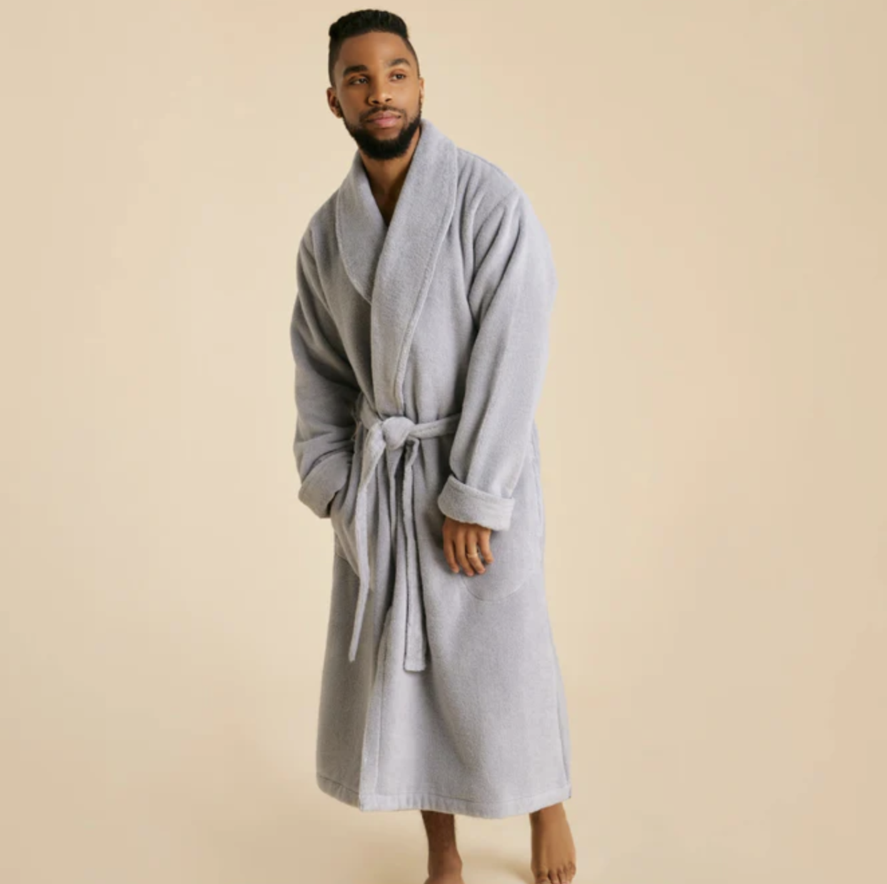 <p><a href="https://go.redirectingat.com?id=74968X1596630&url=https%3A%2F%2Fwww.brooklinen.com%2Fproducts%2Fsuper-plush-robe&sref=https%3A%2F%2Fwww.countryliving.com%2Fshopping%2Fgifts%2Fg43750836%2Fbest-gifts-for-men%2F" rel="nofollow noopener" target="_blank" data-ylk="slk:Shop Now;elm:context_link;itc:0;sec:content-canvas" class="link rapid-noclick-resp">Shop Now</a></p><p>Super-Plush Robe</p><p>brooklinen.com</p><p>$98.00</p>