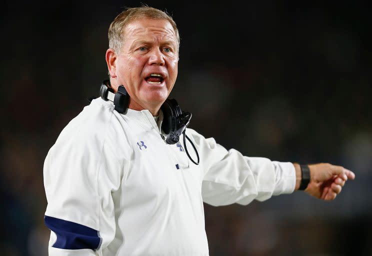 Notre Dame coach Brian Kelly didn't want his athletic director to have to give him a vote of confidence early in 2016. (Getty)